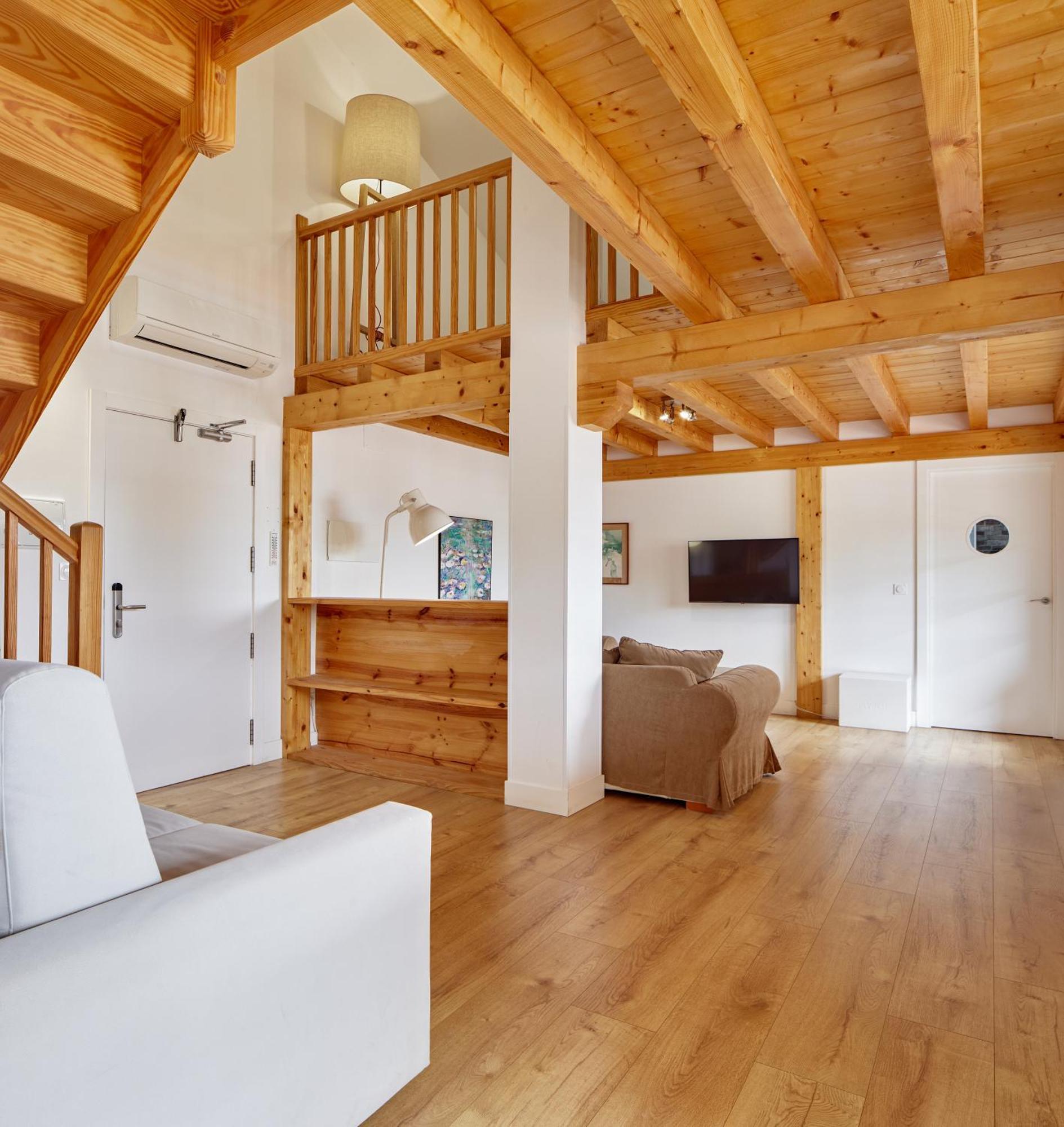 Hotel Flysch Сумая Екстер'єр фото