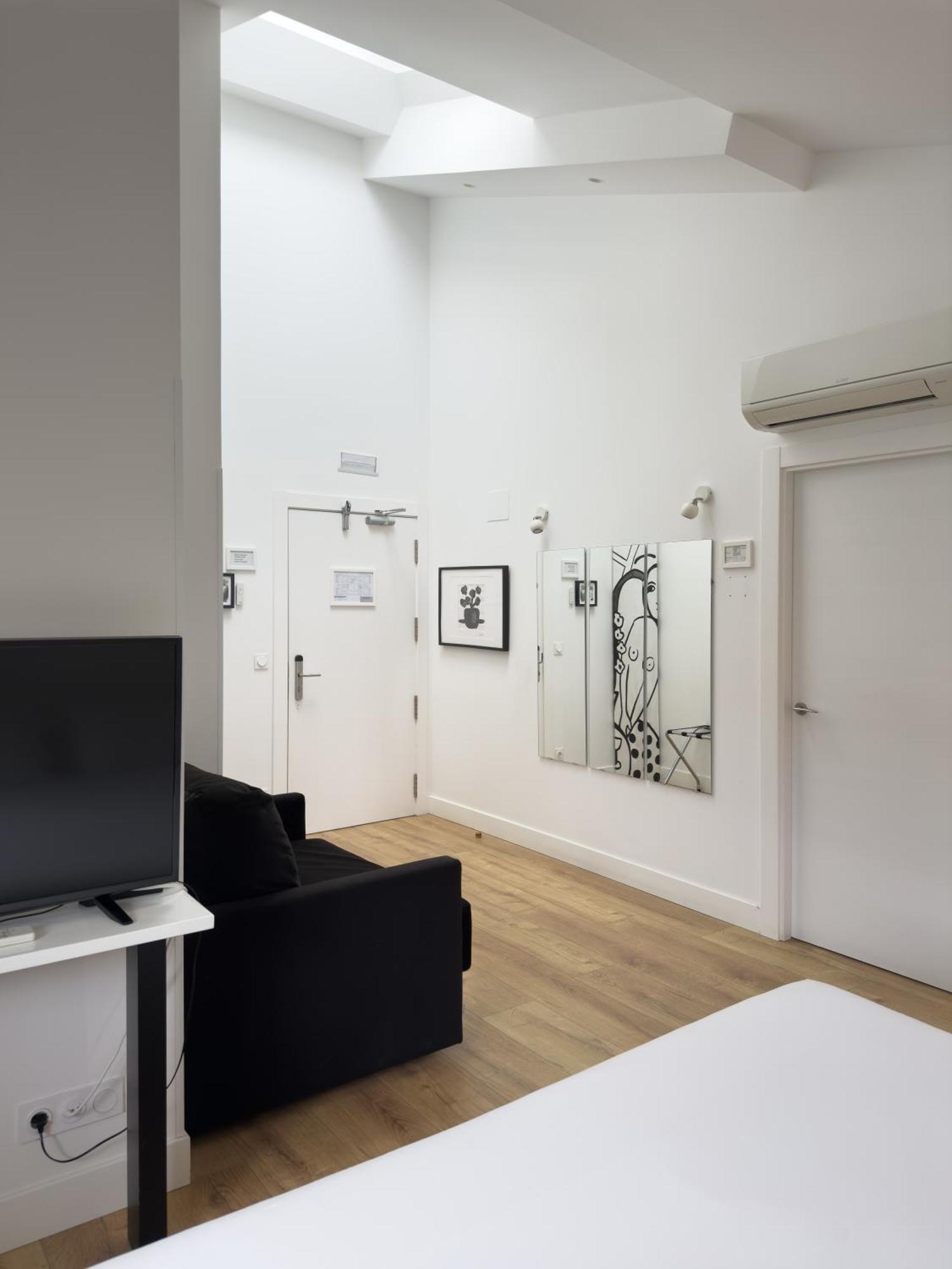 Hotel Flysch Сумая Екстер'єр фото