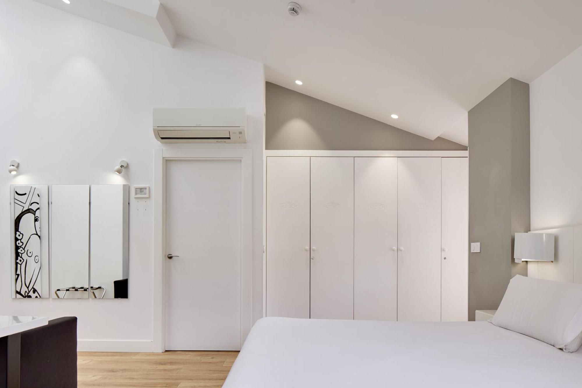 Hotel Flysch Сумая Екстер'єр фото